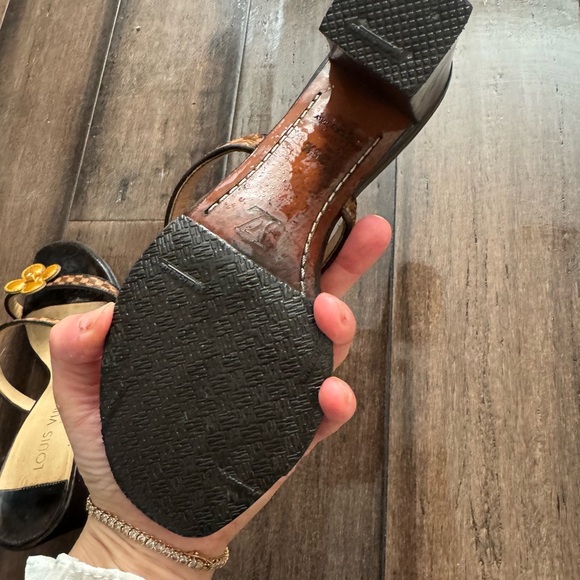 VINTAGE LOUIS VUITTON DAMIER CALF HAIR FLOWER HEELS - Picture 9 of 11